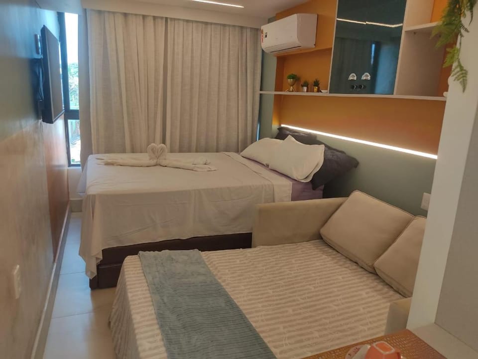 Bed, TV and multimedia, Photo of the whole room, Bedroom, air conditioner