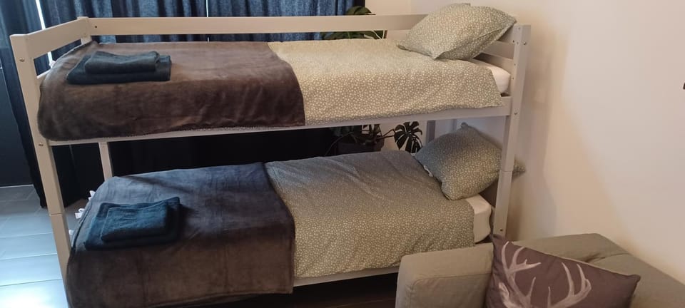bunk bed