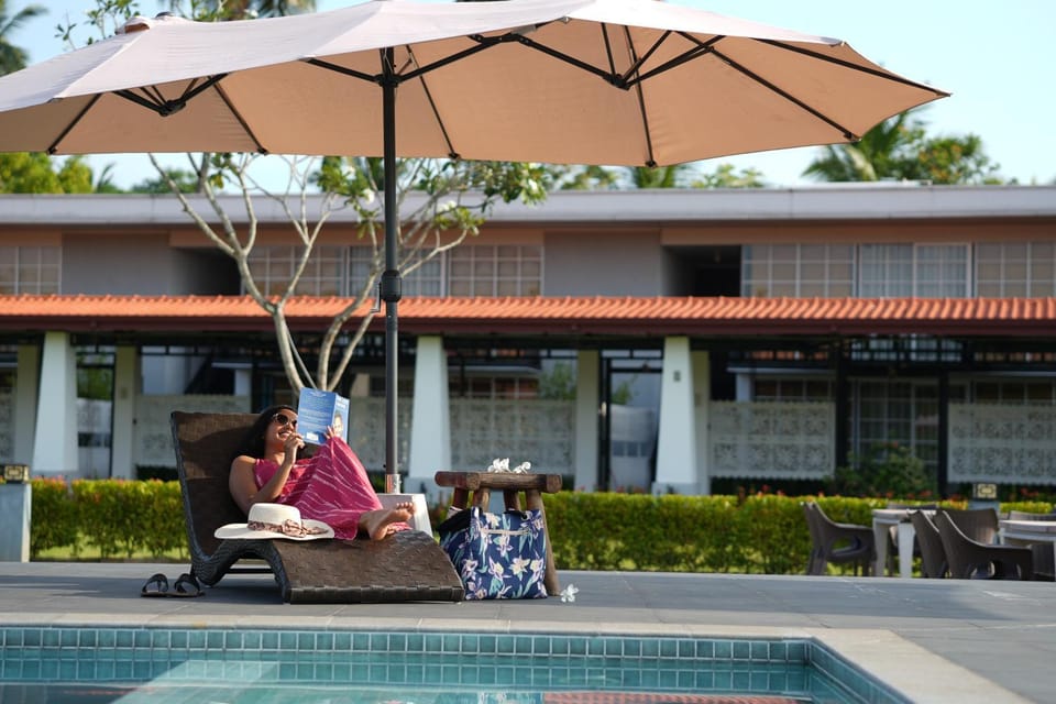Property building, Swimming pool