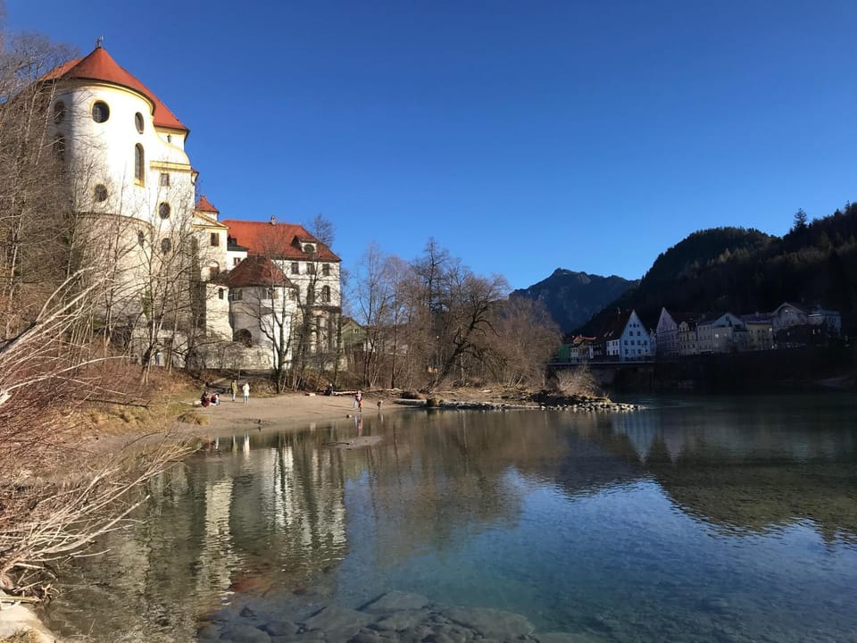 Nearby landmark, Off site, Day, Natural landscape, Mountain view, River view