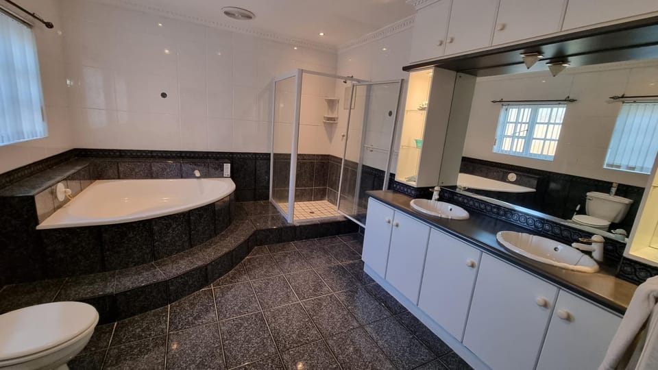 Gecko Units Apartment in Port Elizabeth