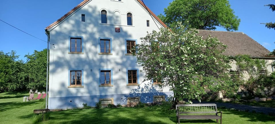 Biała Kalina Kaczawy Bed and Breakfast in Lower Silesian Voivodeship