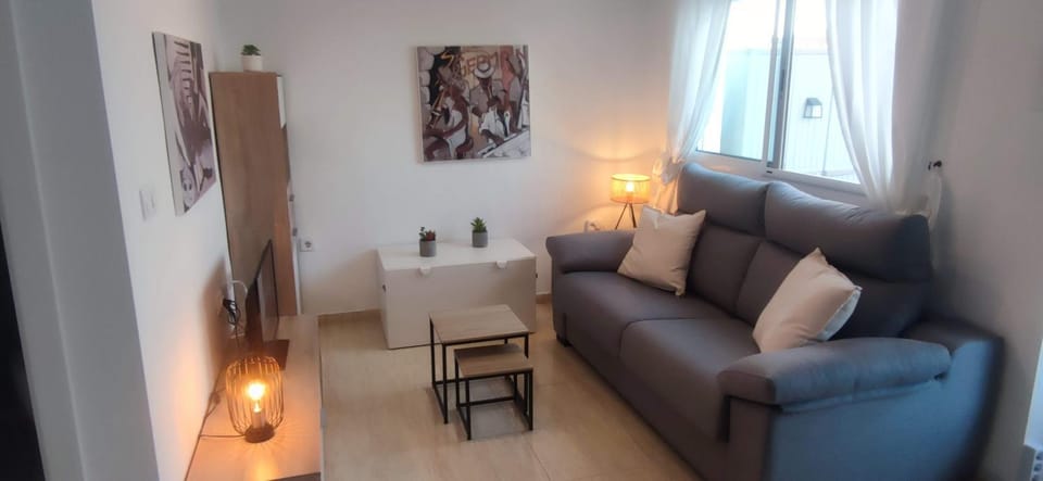 TV and multimedia, Living room, Lounge or bar