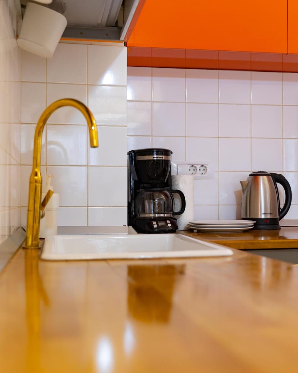 Old City- Big Studio Apartment in Bucharest