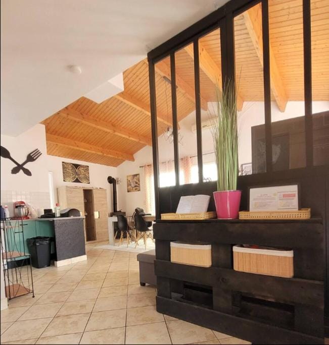 Maison familiale entre pinède et plage 6 PERS House in Saint-Jean-de-Monts