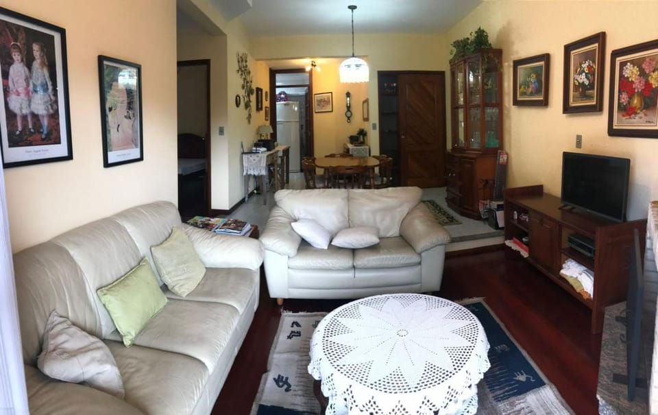 Communal lounge/ TV room, TV and multimedia, Living room