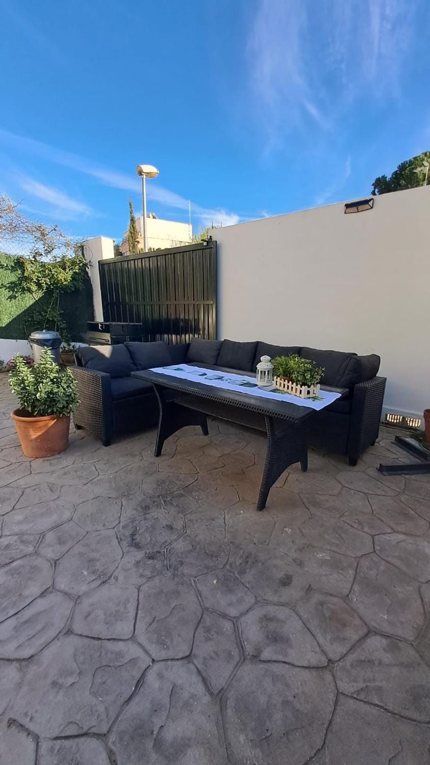 Garden, Balcony/Terrace