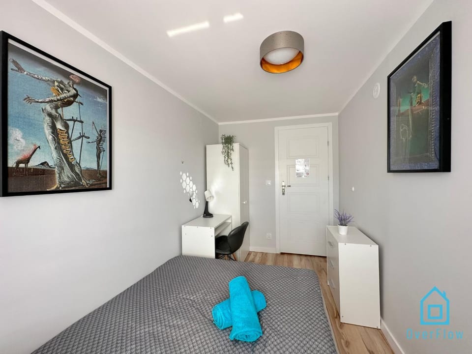 Dali Room -10 Minutes to Gdańsk Old Town & Sea Vacation rental in Gdansk