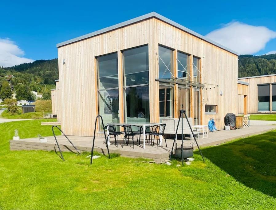 Property building, Garden view