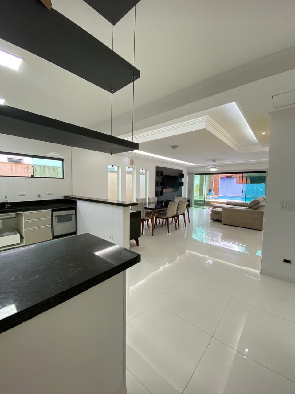 Casa de piscina enseada House in State of São Paulo