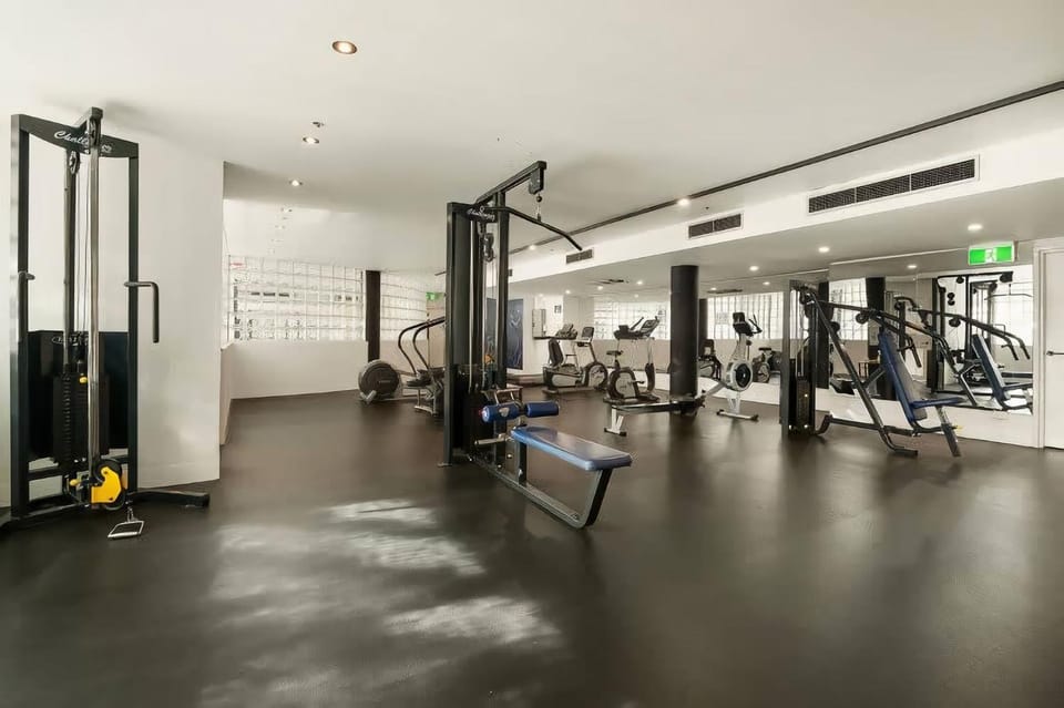 Exhibition Street Retreat - Central Stay with Parking Apartment in Melbourne