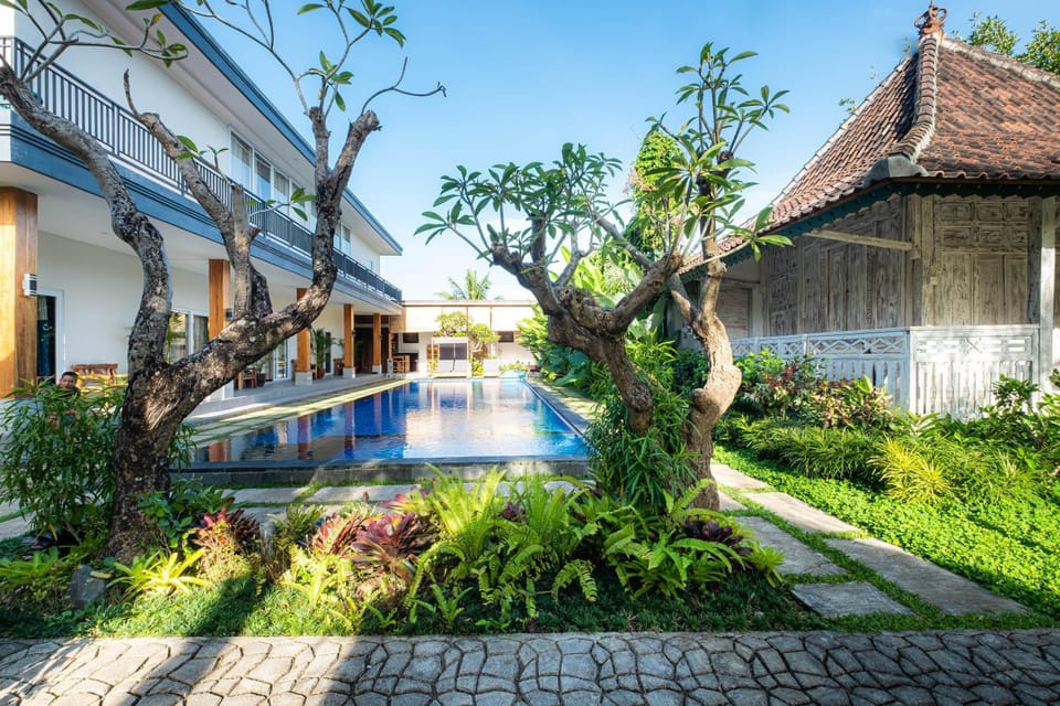 Pool view, Swimming pool