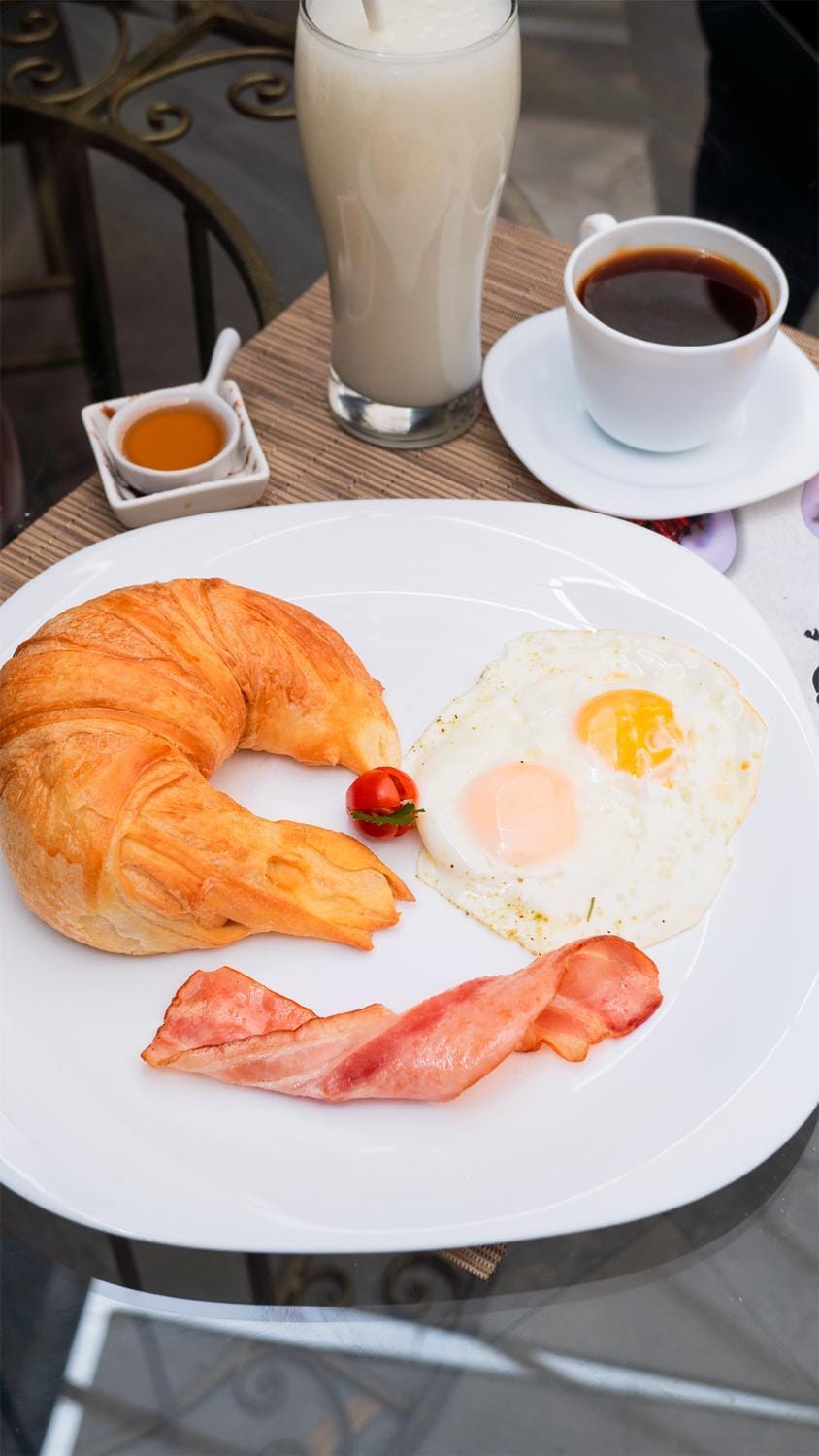 Breakfast, Breakfast