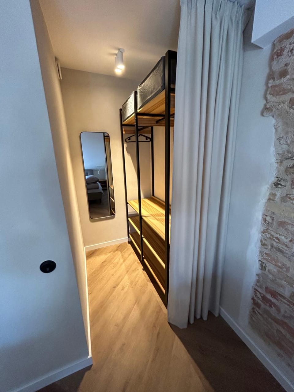 Bedroom, wardrobe