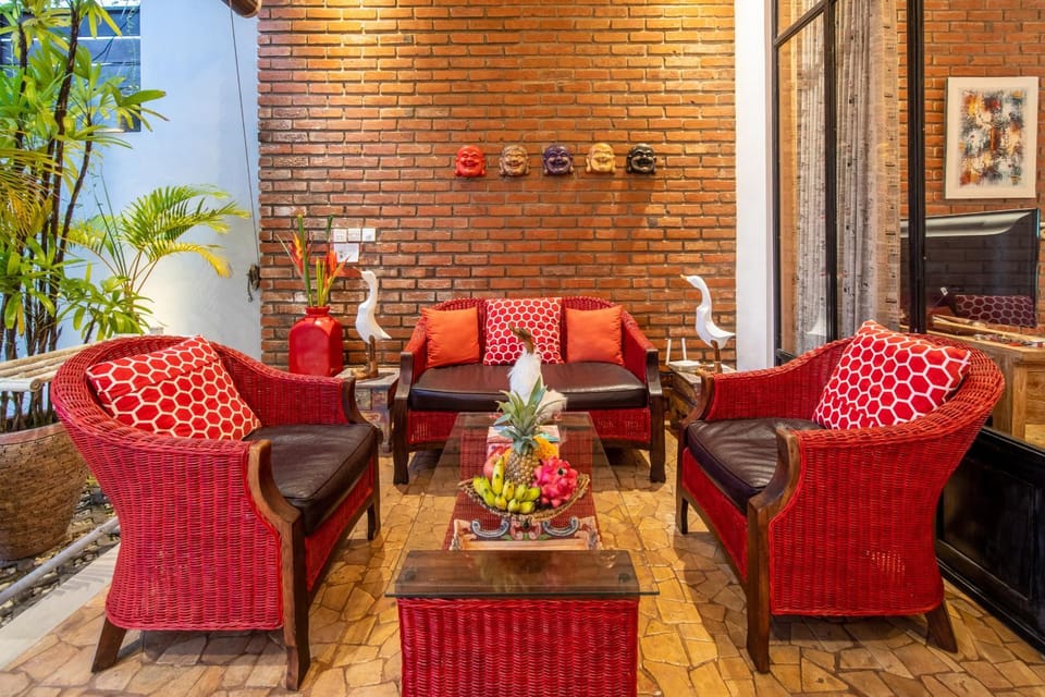 Communal lounge/ TV room, Living room