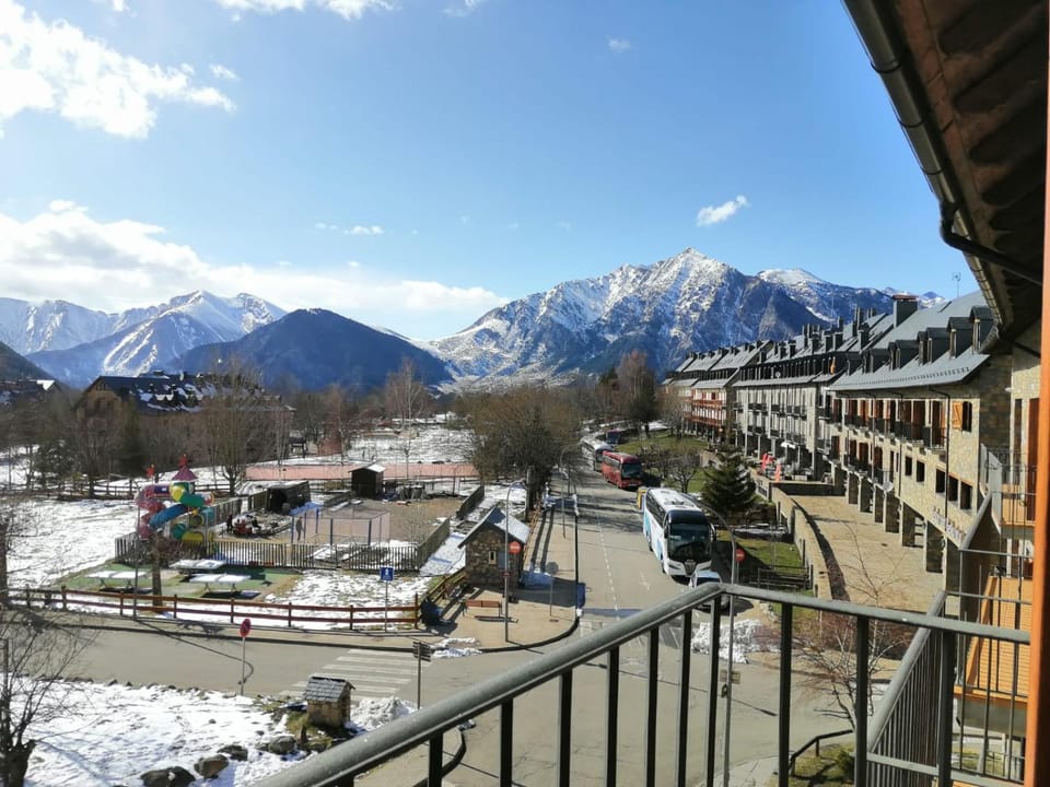 Day, Natural landscape, Winter, Mountain view