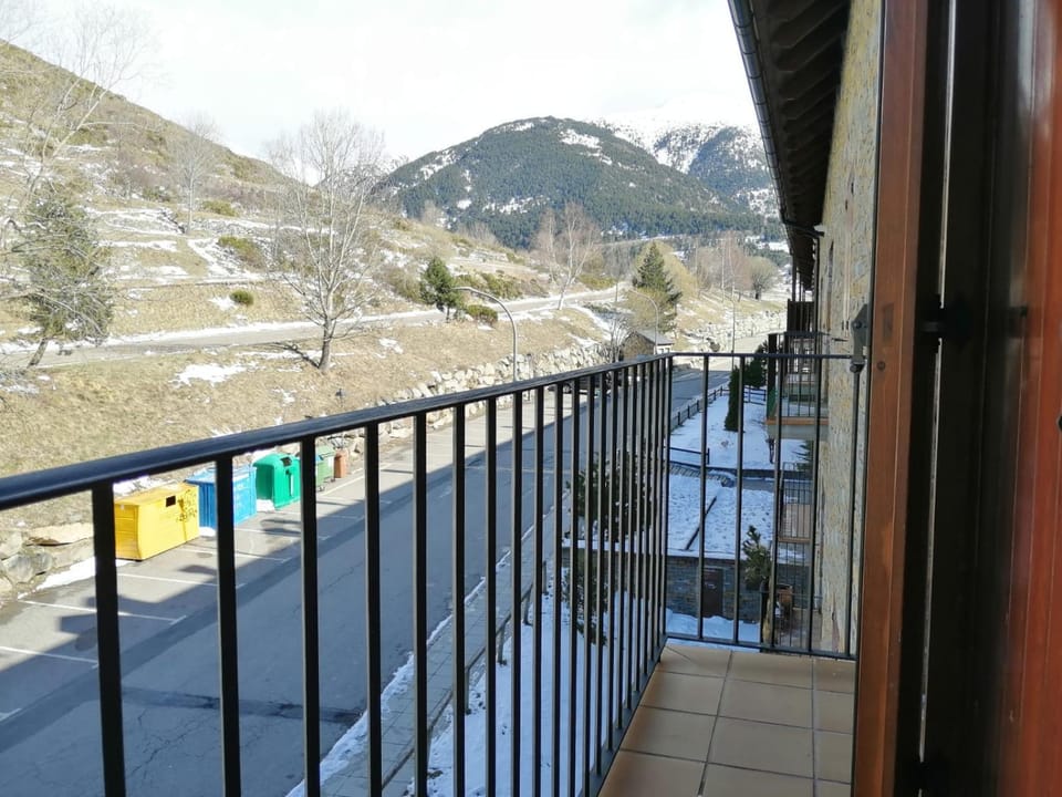 View (from property/room), Balcony/Terrace