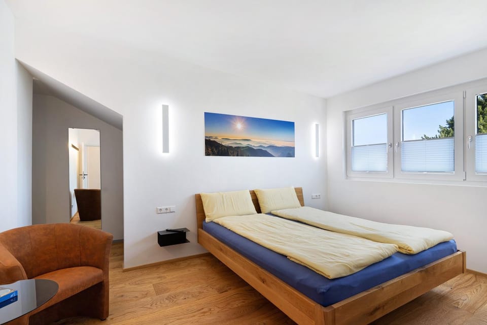 Living room, Bedroom
