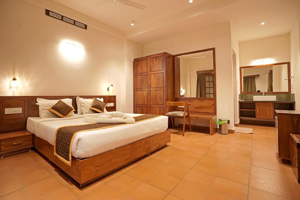 Bed, Photo of the whole room, Bedroom