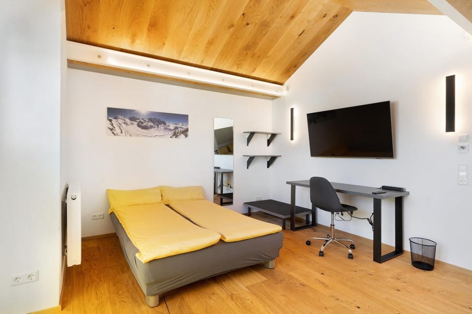 Property building, Living room, Bedroom