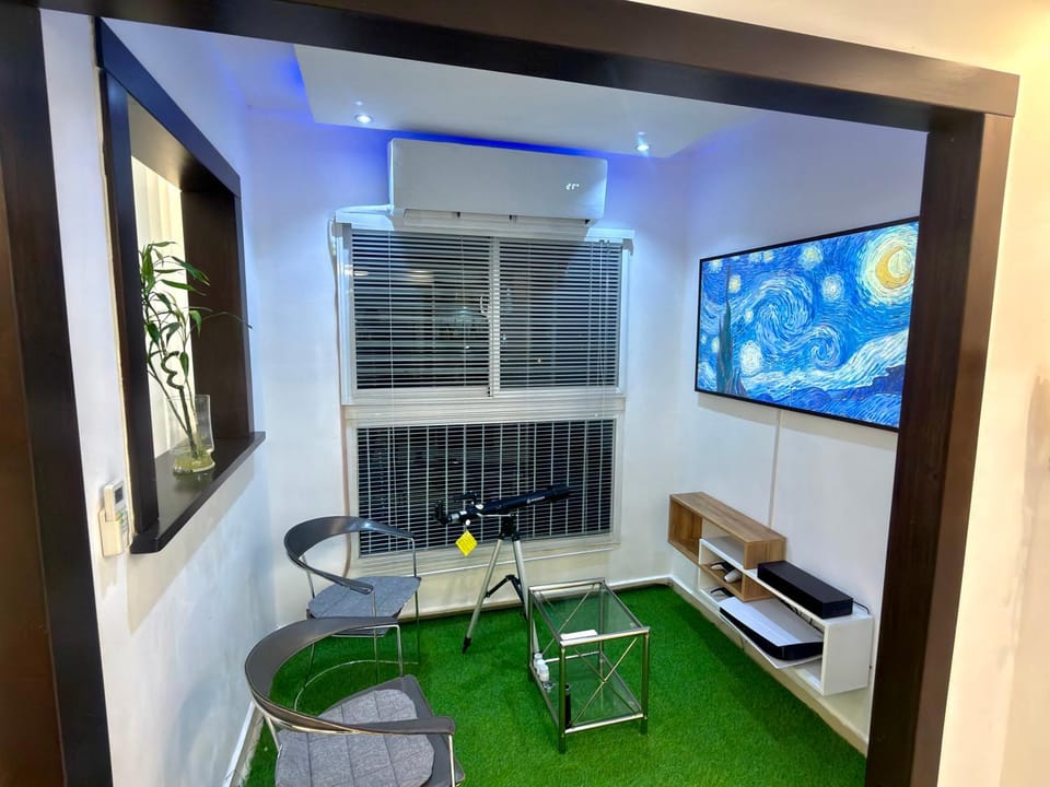 TV and multimedia, Balcony/Terrace, air conditioner