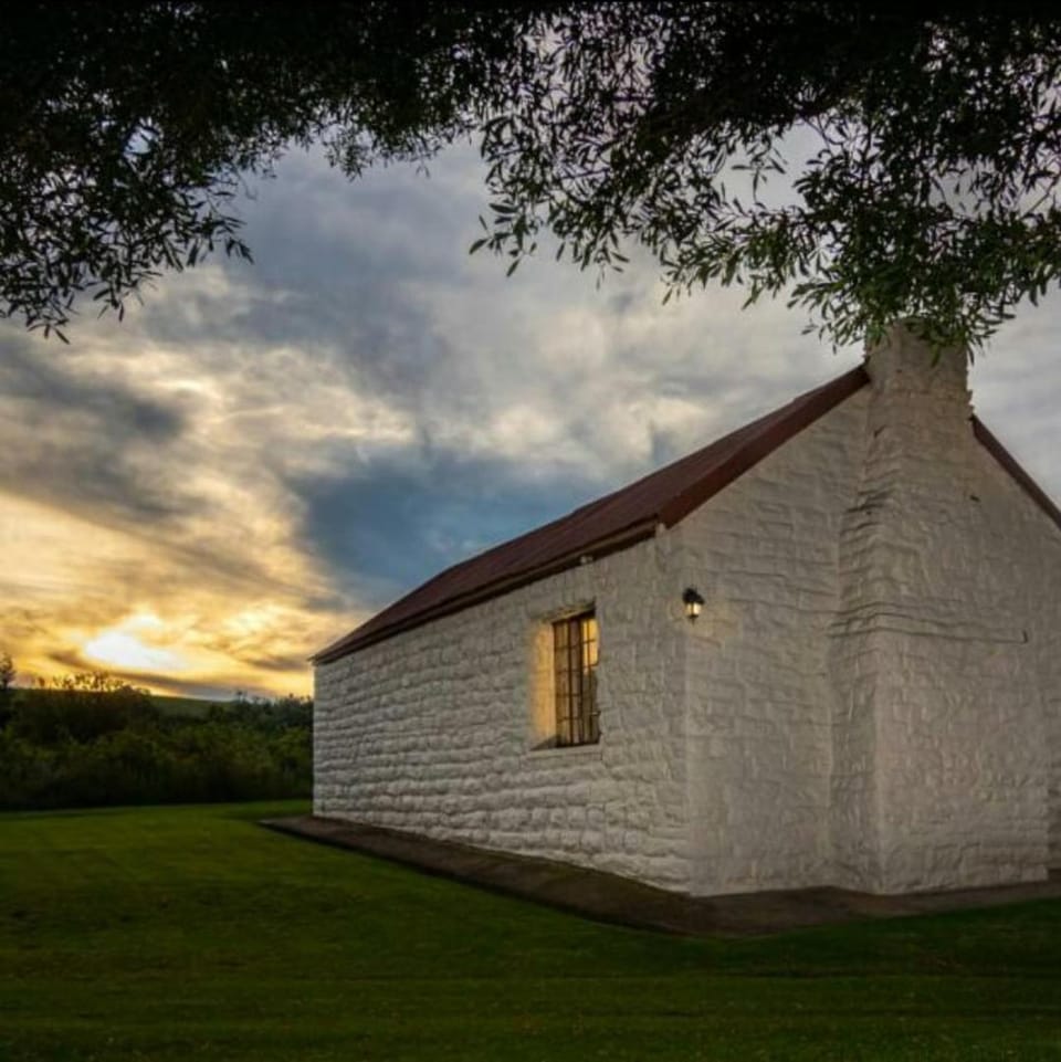 Property building, Natural landscape, Summer, Landmark view, Sunset