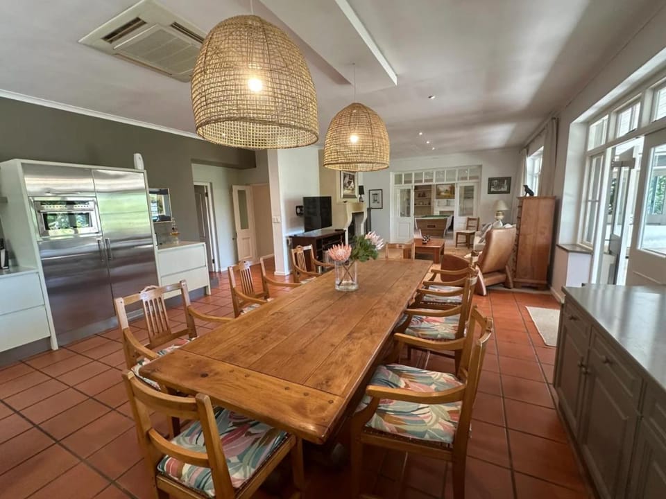 Decorative detail, Seating area, kitchen