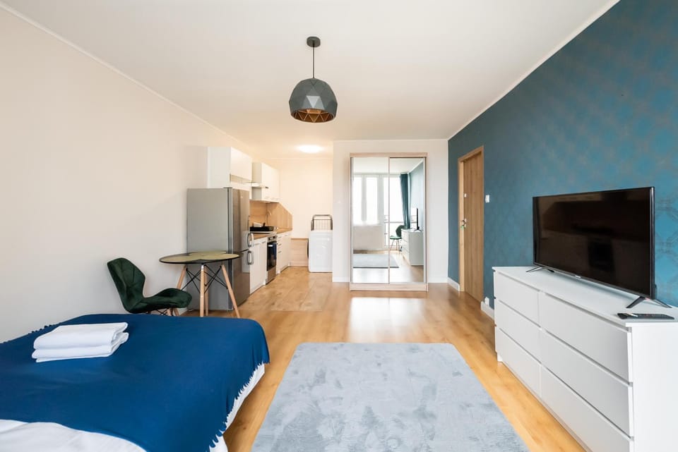 TV and multimedia, Living room, Seating area, Evening entertainment, towels