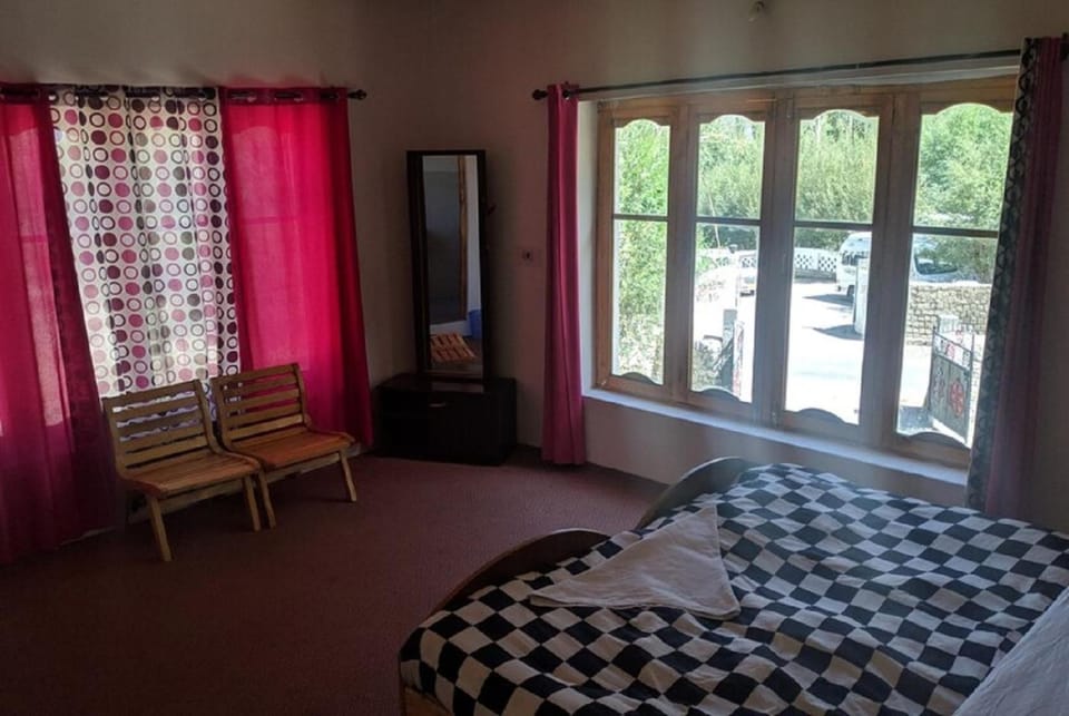Bed, View (from property/room), Seating area, Bedroom