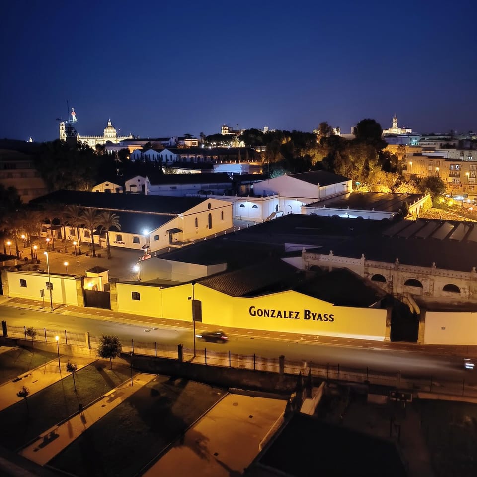 Night, Neighbourhood, City view, Street view