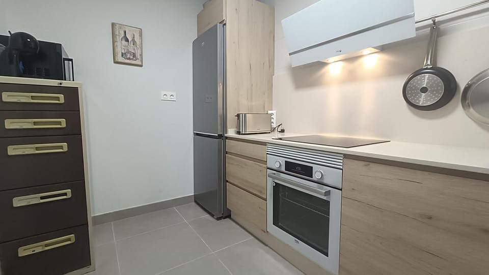 Kitchen or kitchenette, dishwasher, minibar, pet friendly, stove