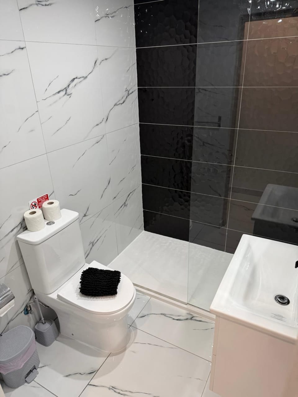 Sant Central Deluxe Apartments Apartment in Ayia Napa