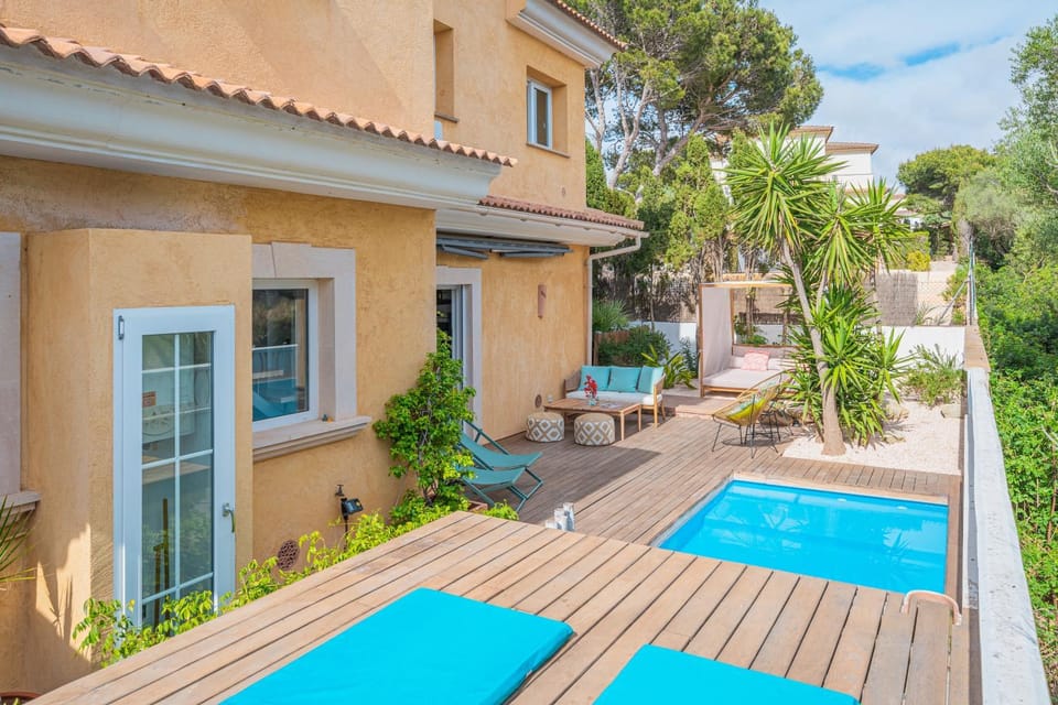 Property building, Living room, Swimming pool