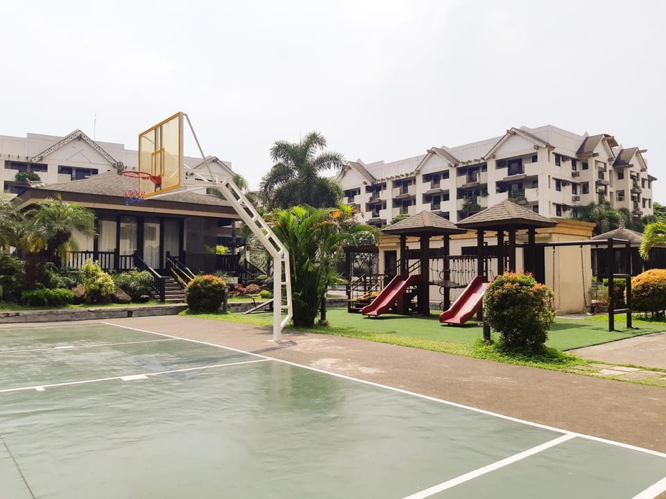 StayHere - Nordic Design 2BR Serviced Apartment Apartment in Pasig