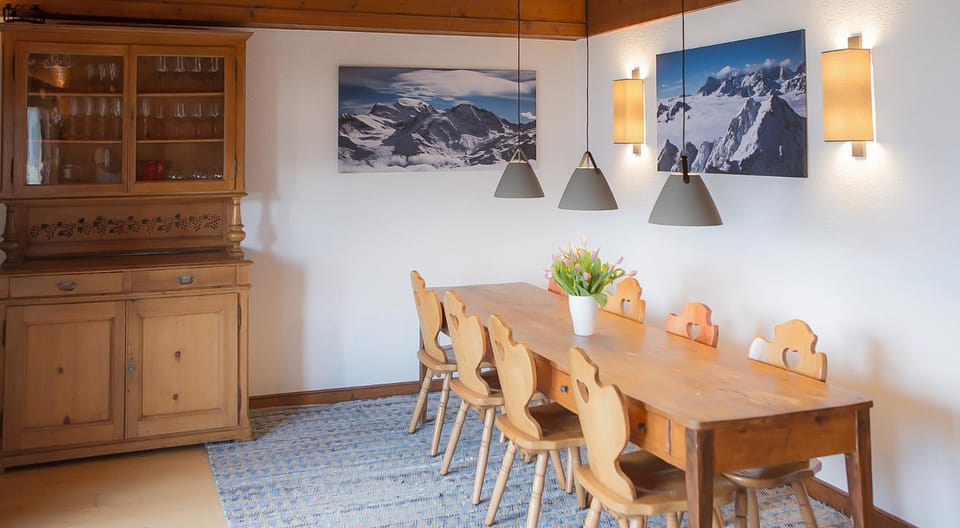 Avouitzons Medran Apartments - Ski-in Ski-out 30 meters from Medran lift and 40 meters from W Hotel Apartment in Bagnes