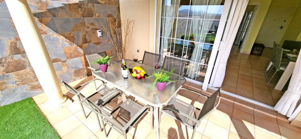 Balcony/Terrace, Seating area, Dining area