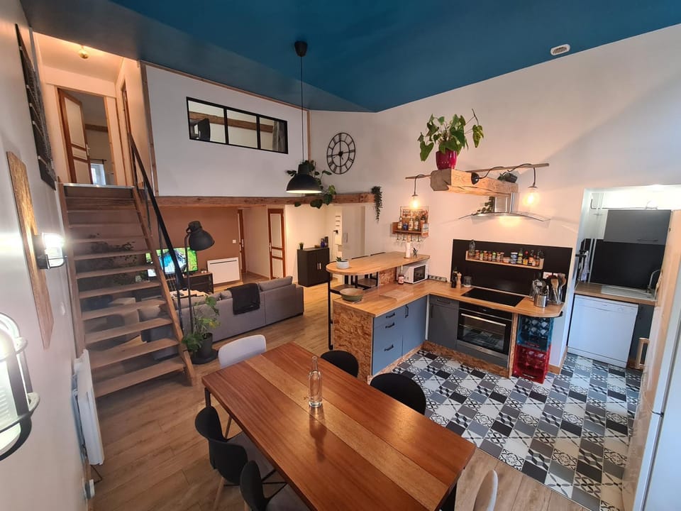 "COMME A LA MAISON" - 2 Apparts neuf tout confort - 3 chambres 100m2 ou 2 chambres 50m2 Apartment in Vosges