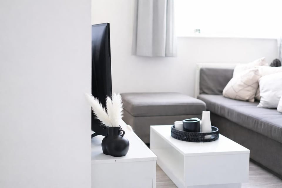 Brighton City Centre 2BR Apartment - Perfect for Contractors, Families & Groups - Free Parking & Walk to Beach Apartment in Brighton