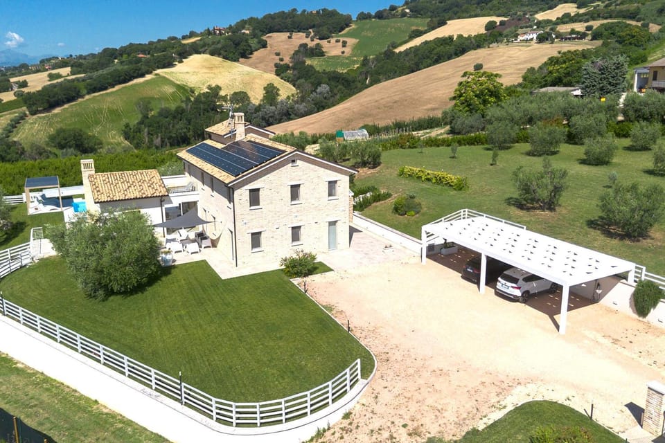 Property building, Bird's eye view
