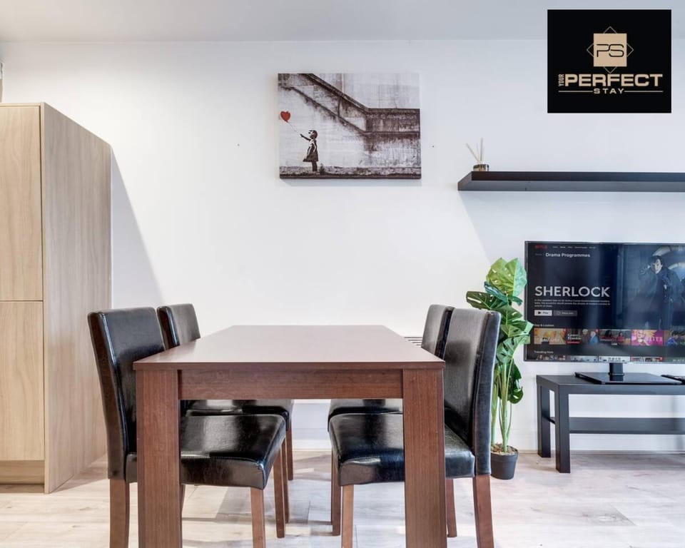 TV and multimedia, Dining area