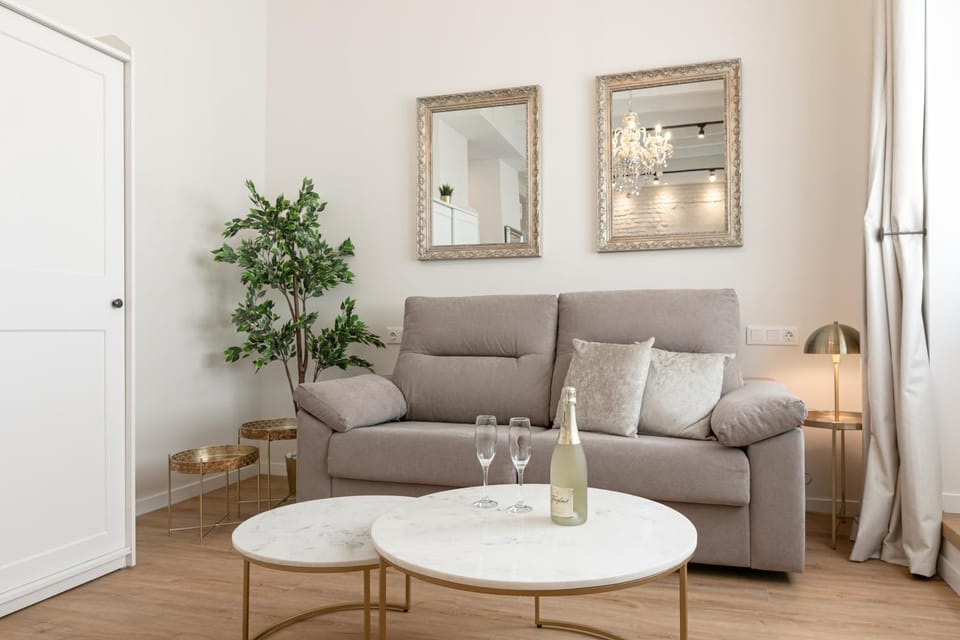 La Joya de Santa Cruz Calle Vírgenes 21 Apartment in Seville