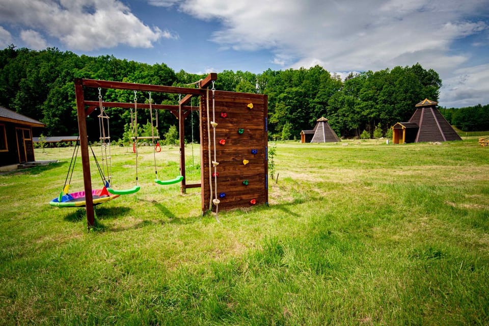 W Dolinie Bobru Apartment in Lower Silesian Voivodeship