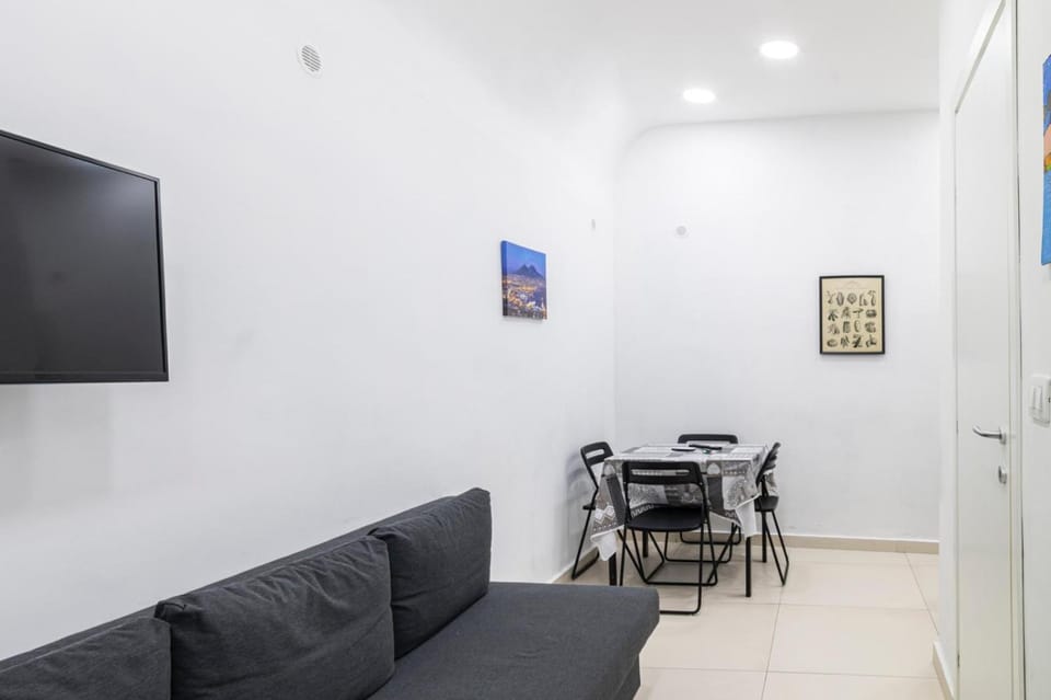 La Casa di Manila House in Naples