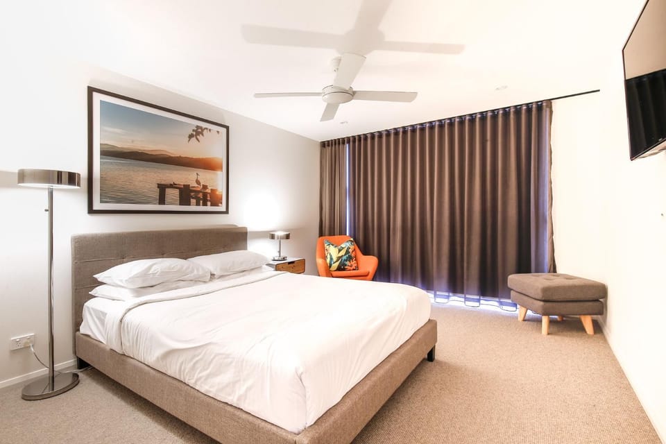 Chic 2-bed Bridgeview Apartments Batemans Bay Apartment in Batemans Bay