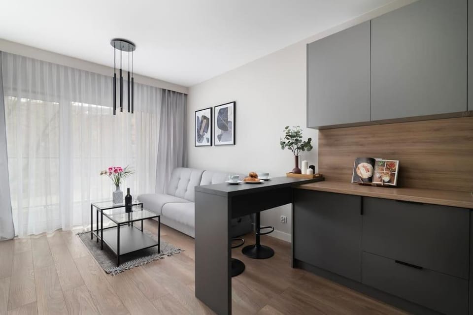 Easy Rent Apartments - WETTERA II, Free Parking, Stare Miasto, 24h Check-in Apartment in Masovian Voivodeship