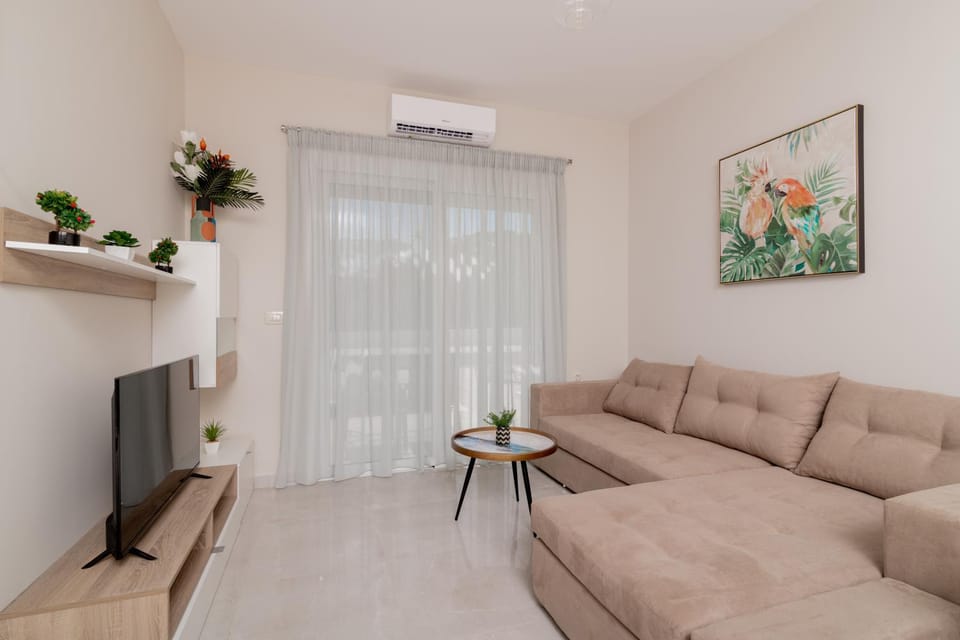 Cinque Terre Iakinthi Apartment in Zakynthos