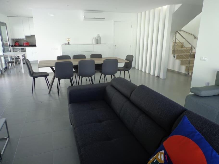 Villa met het rustige strand van Salgado op wandelafstand House in Portugal