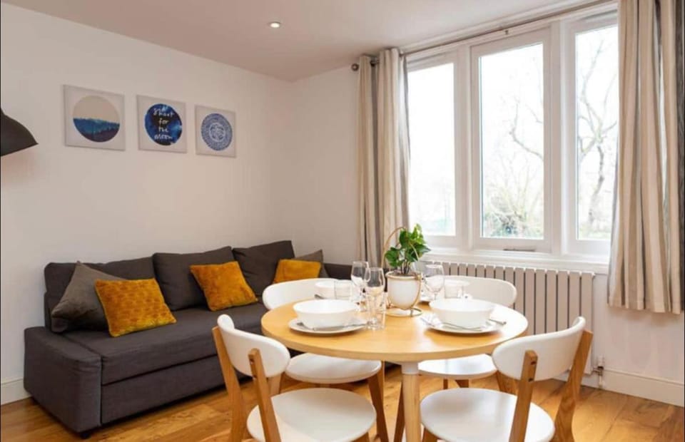 Beautiful 1BD apartment on the King’s Road Chelsea Apartment in City of Westminster