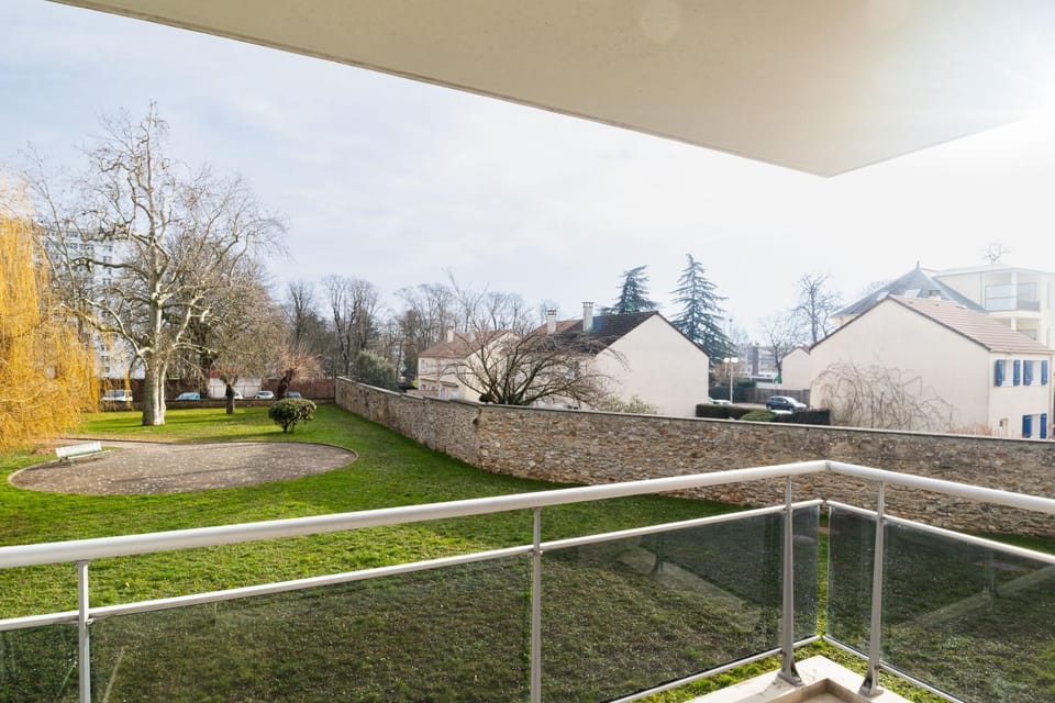 Balcony/Terrace, Garden view