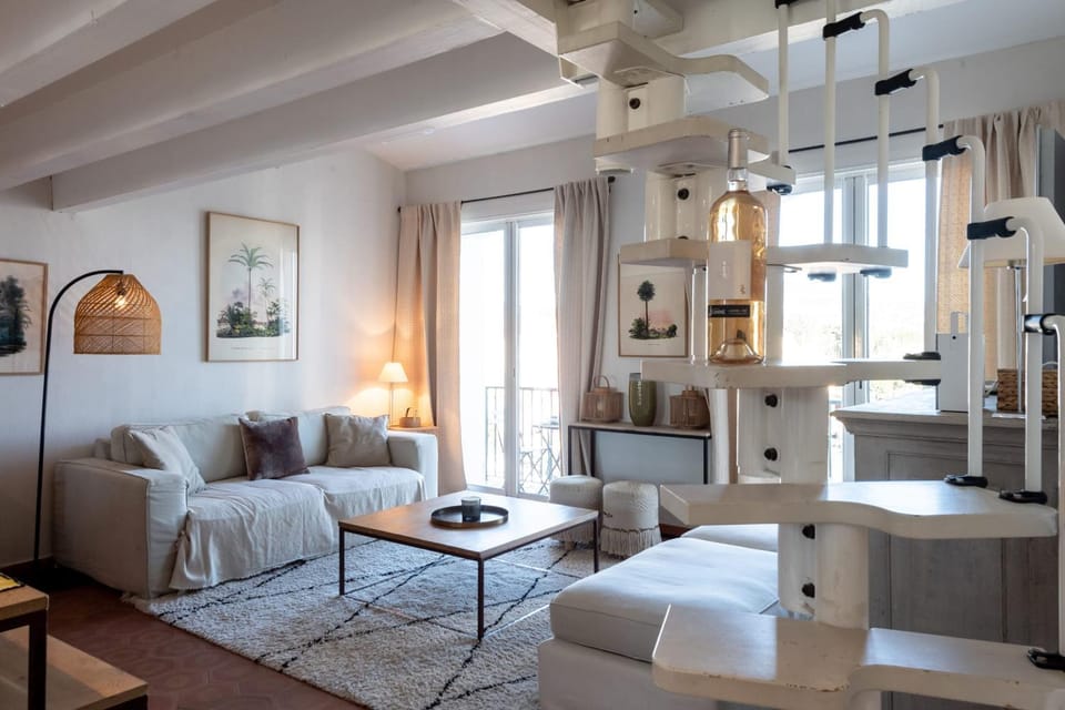 Bright nest with balcony and view on the port Apartment in Grimaud